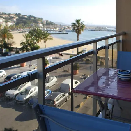T2 4 Pers, Vue Plage, Wifi, - Fr-1-803-39 Le Lavandou