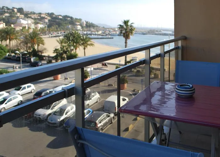 T2 4 Pers, Vue Plage, Wifi, - Fr-1-803-39 Le Lavandou